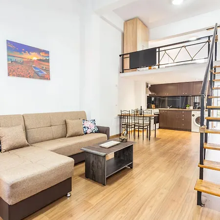Neva's Apartment's In Center Chania 1 2